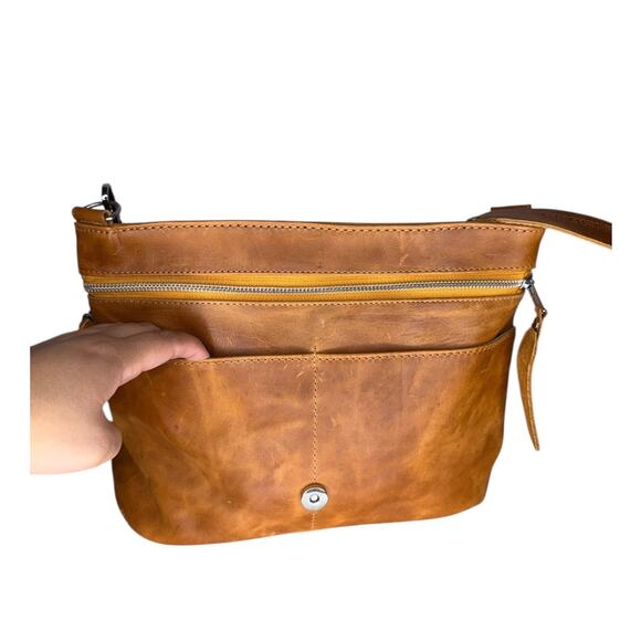 Epiphanie Camera Bag Sophia Leather Satchel Crossbody Camel Leather Studded - Picture 6 of 12